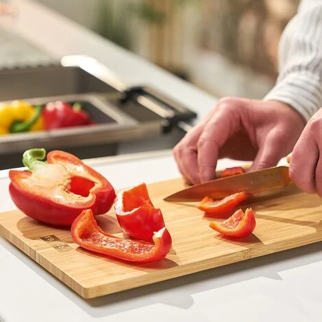 Franke ALL IN Set D'accessoires Universel Planche à Découper Bambou 32x20 + Panier égouttoir PVC Noir Sanitized (ALLINSET-1) – Image 3